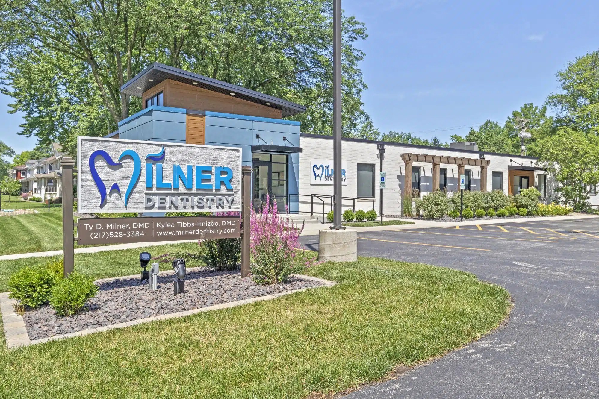 Milner-T_exterior_3.jpg
